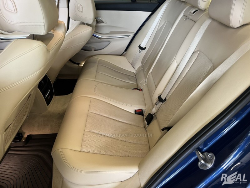 320I 2.0 SPORT GP 16V TURBO ACTIVE FLEX 4P AUTOMÁTICO - 2022 - SAPIRANGA