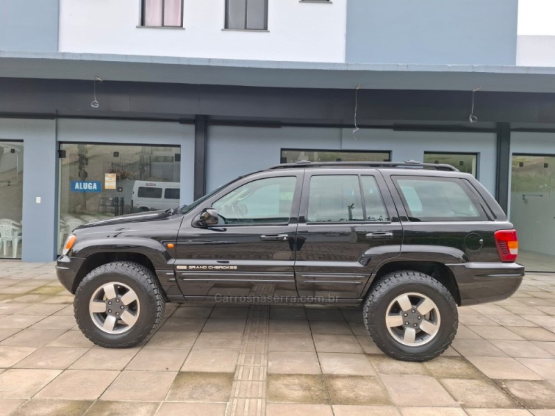 GRAND CHEROKEE 4.7 LIMITED QUADRA DRIVE 4X4 V8 16V GASOLINA 4P AUTOMÁTICO - 2004 - BENTO GONçALVES