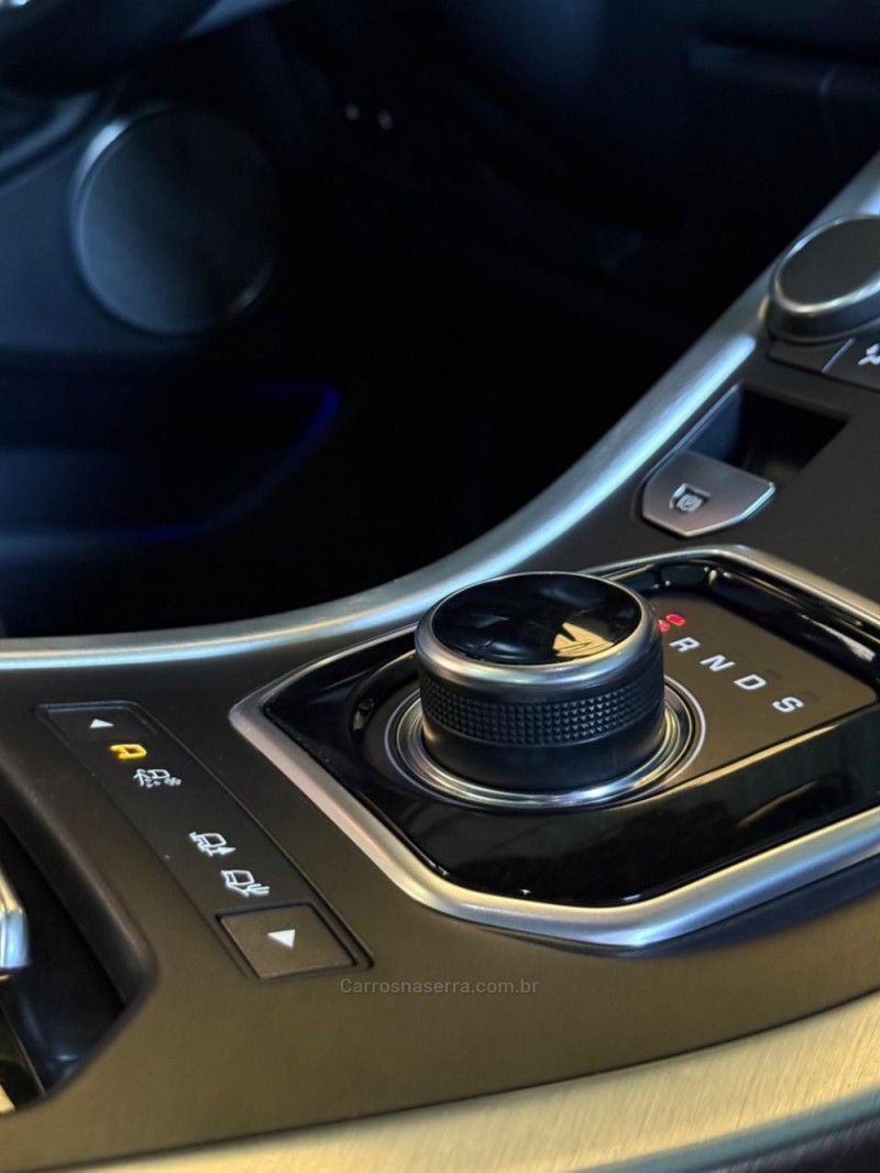 RANGE ROVER EVOQUE 2.0 HSE DYNAMIC 4WD 16V GASOLINA 4P AUTOMÁTICO - 2018 - NOVO HAMBURGO