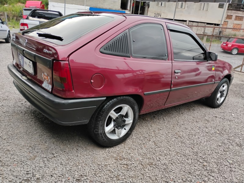 kadett 2.0 mpfi gl 8v gasolina 2p manual 1997 caxias do sul