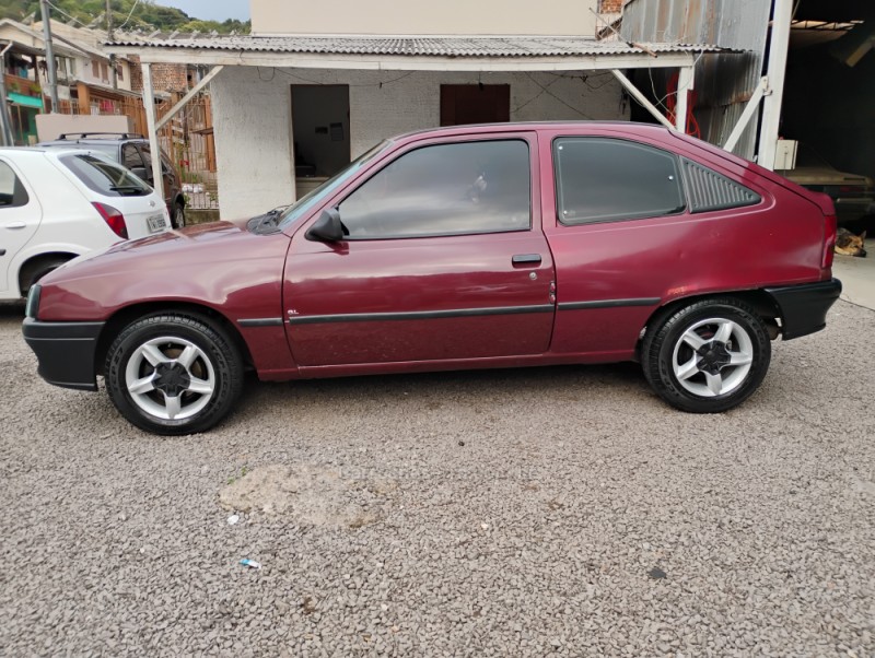 KADETT 2.0 MPFI GL 8V GASOLINA 2P MANUAL - 1997 - CAXIAS DO SUL