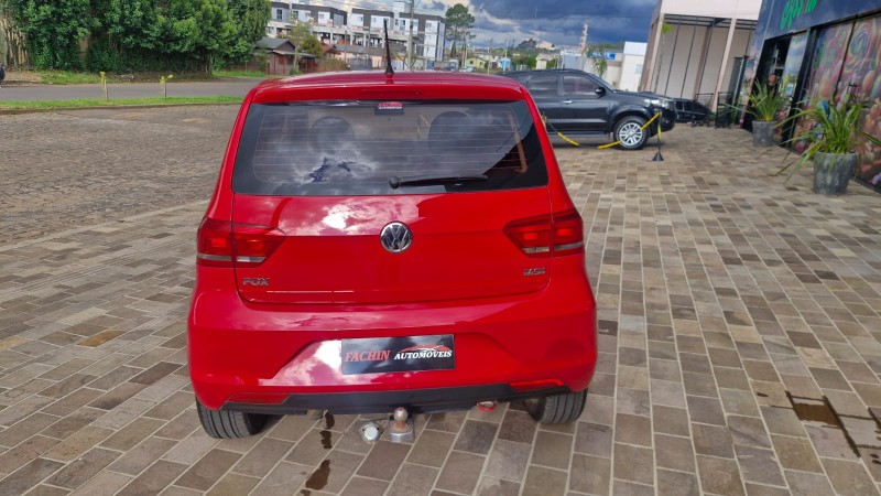 FOX 1.6 MI 8V FLEX 4P MANUAL - 2015 - VACARIA