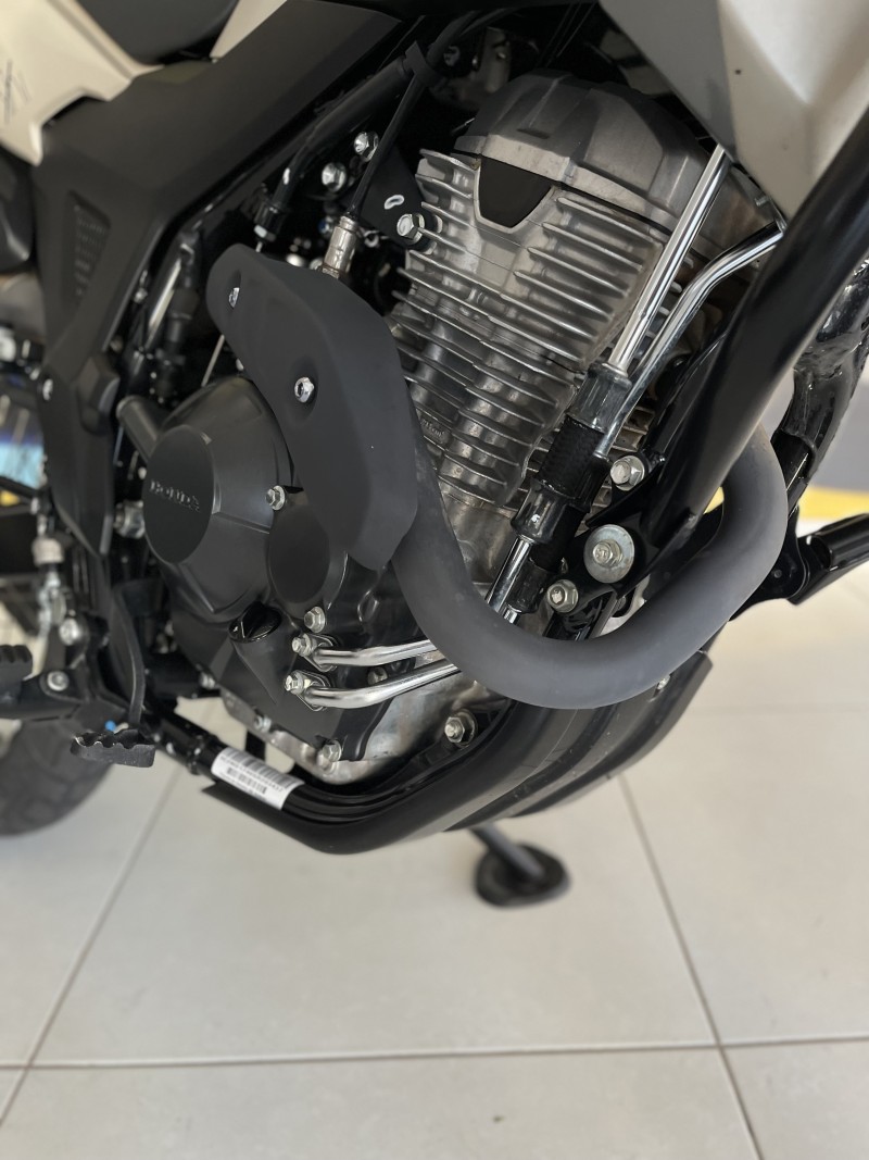 SAHARA 300 ADVENTURE  - 2025 - PASSO FUNDO