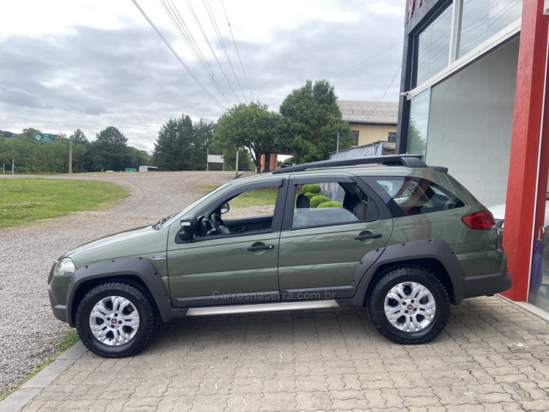 PALIO 1.8 MPI ADVENTURE WEEKEND 8V FLEX 4P AUTOMATIZADO - 2010 - NOVA PRATA