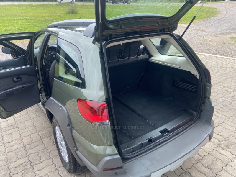 PALIO 1.8 MPI ADVENTURE WEEKEND 8V FLEX 4P AUTOMATIZADO - 2010 - NOVA PRATA