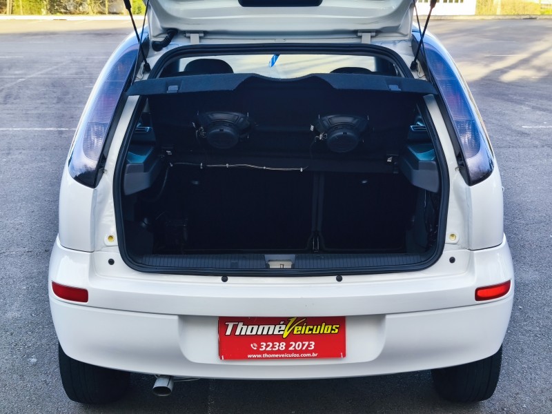 CORSA 1.4 MPFI MAXX 8V FLEX 4P MANUAL - 2011 - CAXIAS DO SUL