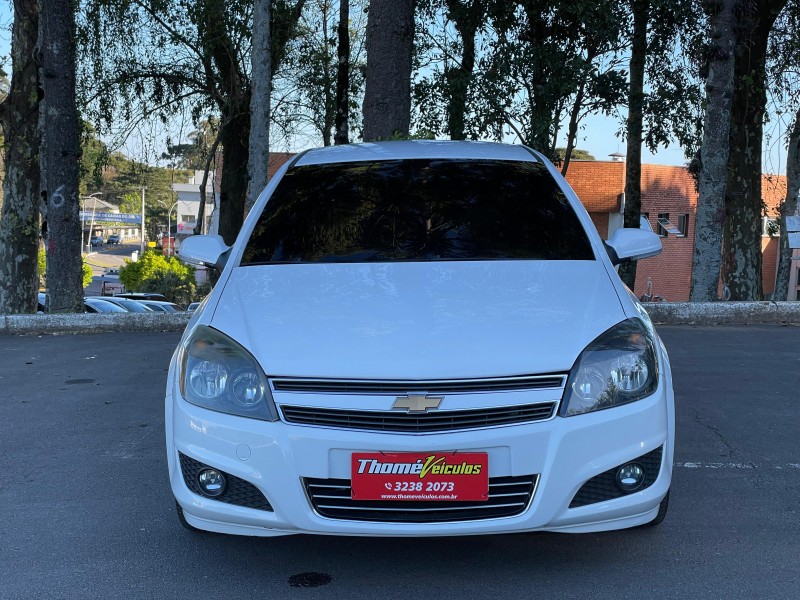 VECTRA 2.0 MPFI GT HATCH 8V FLEX 4P MANUAL - 2010 - CAXIAS DO SUL