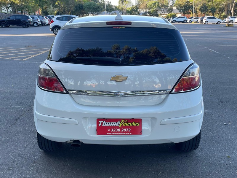 VECTRA 2.0 MPFI GT HATCH 8V FLEX 4P MANUAL - 2010 - CAXIAS DO SUL
