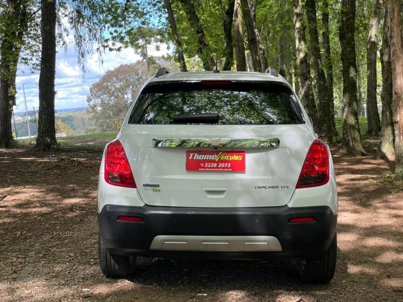 TRACKER 1.8 MPFI LTZ 4X2 16V FLEX 4P AUTOMÁTICO - 2014 - CAXIAS DO SUL