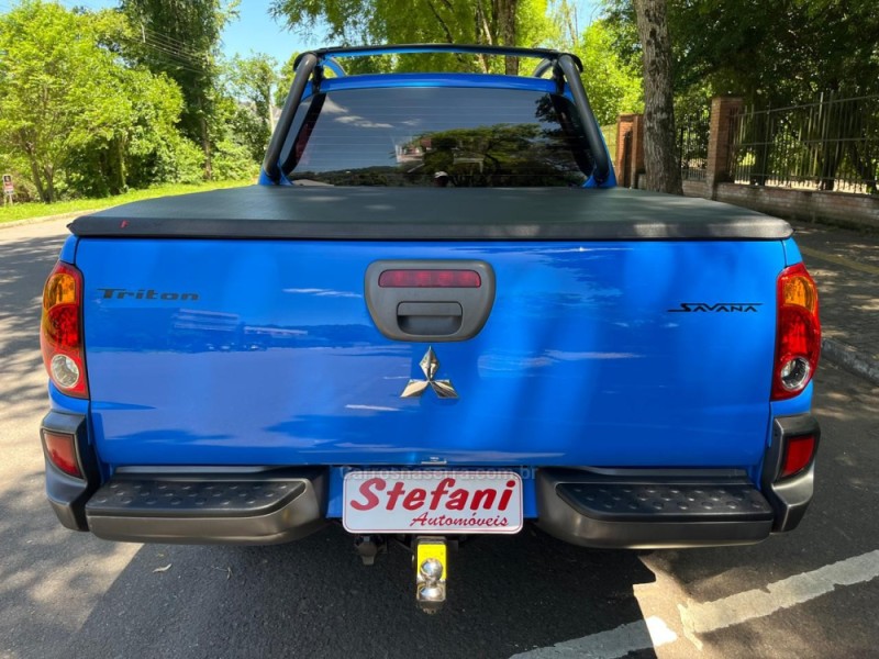 L200 SAVANA 3.2 4X4 16V TURBO INTERCOOLER DIESEL 4P AUTOMÁTICO - 2017 - FELIZ