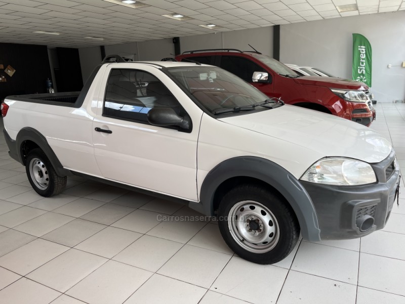 STRADA 1.4 MPI WORKING CS 8V FLEX 2P MANUAL