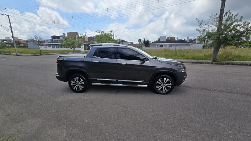 TORO 2.0 16V TURBO DIESEL VOLCANO AT9 4X4 AUTOMÁTICO - 2022 - BENTO GONçALVES