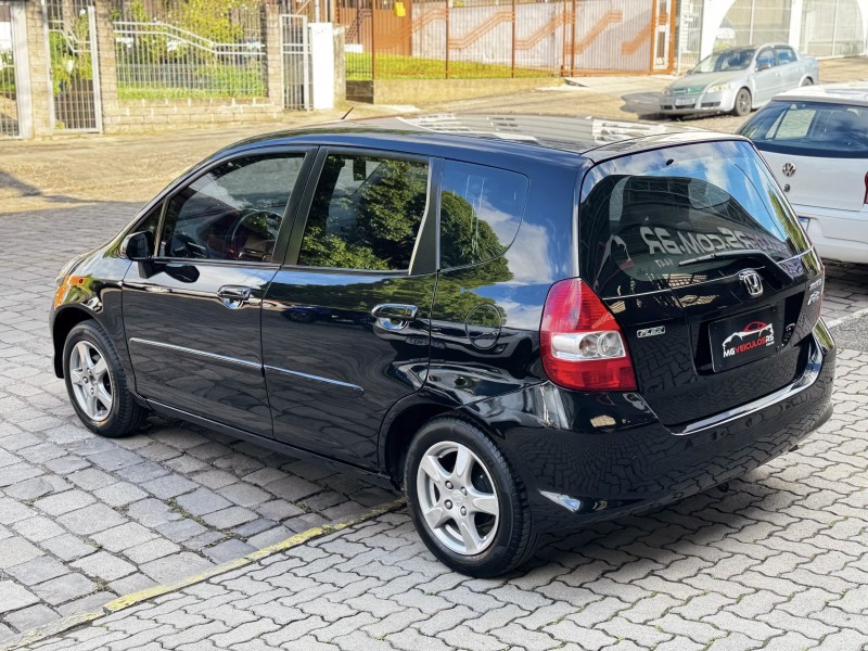 FIT 1.4 LX 8V FLEX 4P MANUAL - 2008 - CAXIAS DO SUL