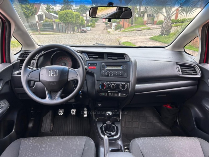 FIT 1.5 LX 16V FLEX 4P MANUAL - 2015 - VENâNCIO AIRES