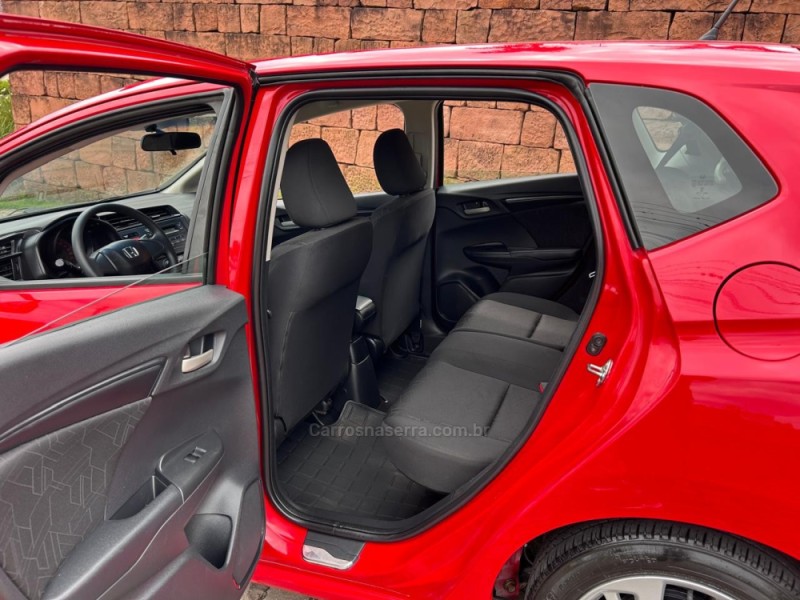 FIT 1.5 LX 16V FLEX 4P MANUAL - 2015 - VENâNCIO AIRES