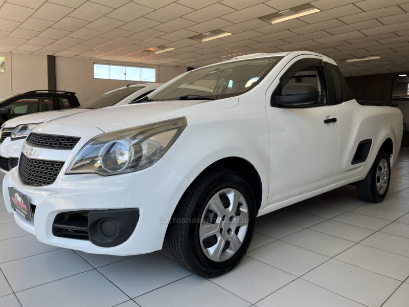 montana 1.4 mpfi ls cs 8v flex 2p manual 2014 sananduva