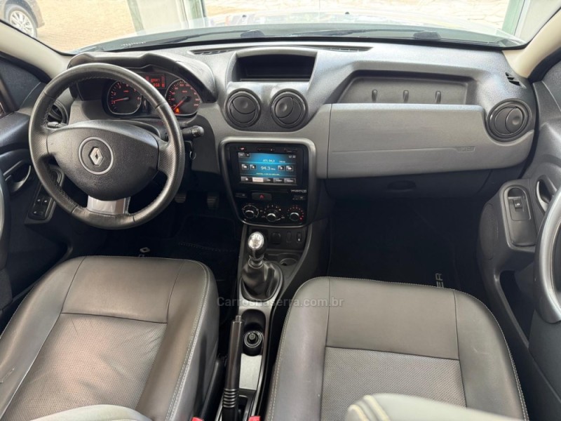 DUSTER 2.0 DYNAMIQUE 4X2 16V FLEX 4P MANUAL - 2014 - SãO LEOPOLDO