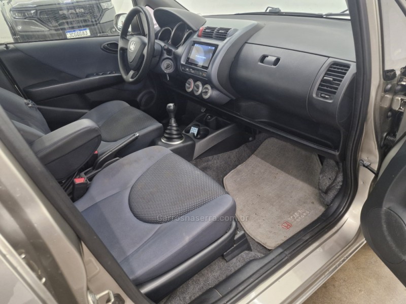 FIT 1.4 LX 8V FLEX 4P MANUAL - 2008 - CAXIAS DO SUL