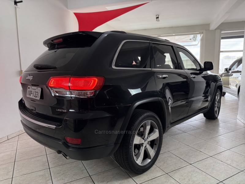 GRAND CHEROKEE 3.0 LIMITED 4X4 V6 24V TURBO DIESEL 4P AUTOMÁTICO - 2015 - GUAPORé