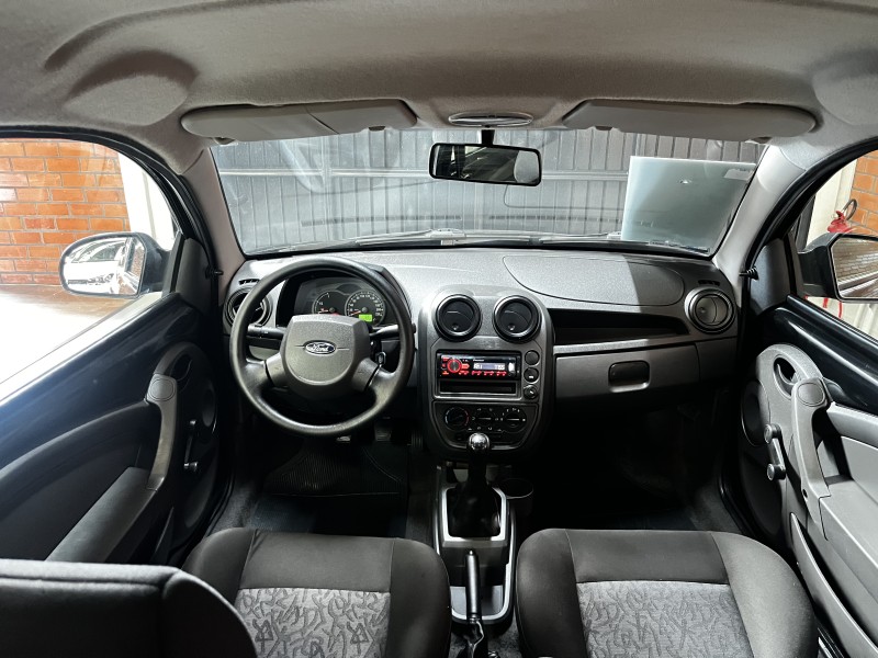 KA 1.0 MPI CLASS 8V FLEX 2P MANUAL - 2009 - BENTO GONçALVES