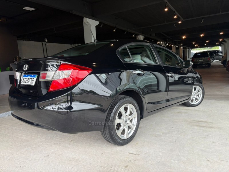 CIVIC 1.8 EXS 16V FLEX 4P AUTOMÁTICO - 2012 - GARIBALDI