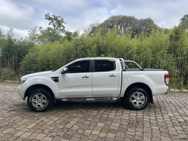 RANGER 2.5 XLT 4X2 CD 16V FLEX 4P MANUAL - 2016 - NOVA PRATA
