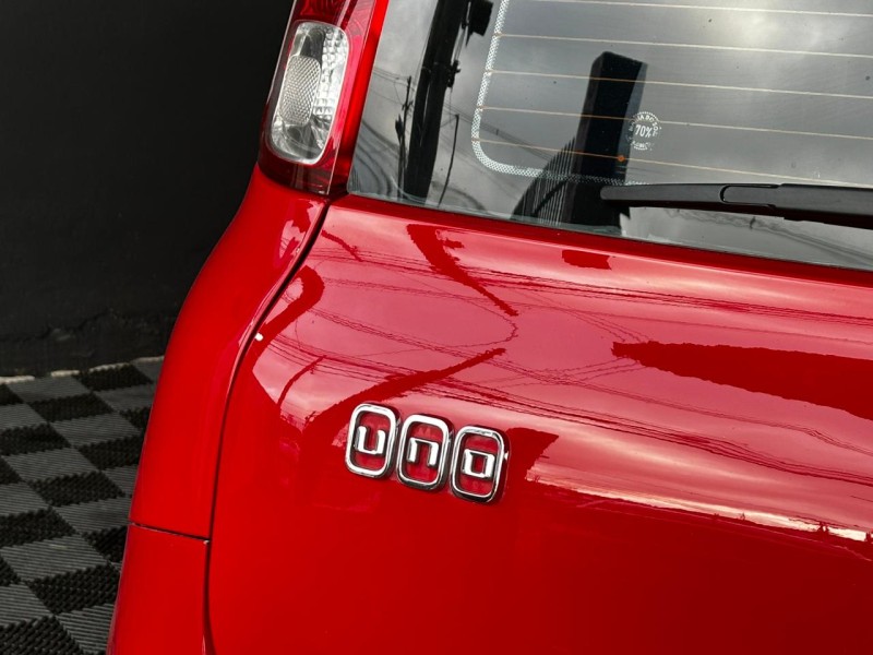 UNO 1.0 EVO VIVACE 8V FLEX 4P MANUAL - 2014 - CAXIAS DO SUL