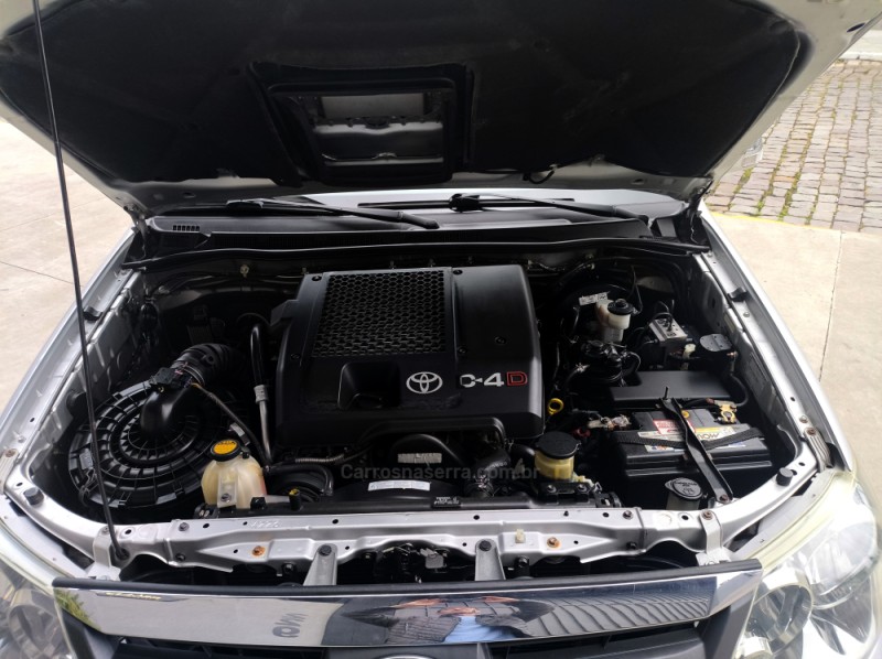 HILUX SW4 3.0 SRV 4X4 7 LUGARES 16V TURBO INTERCOOLER DIESEL 4P AUTOMÁTICO - 2007 - CAXIAS DO SUL