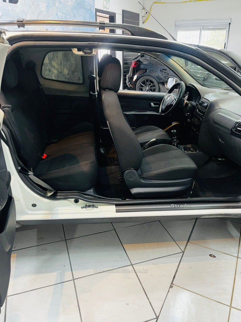 STRADA 1.4 MPI HARD WORKING CD 8V FLEX 3P MANUAL - 2015 - CAXIAS DO SUL