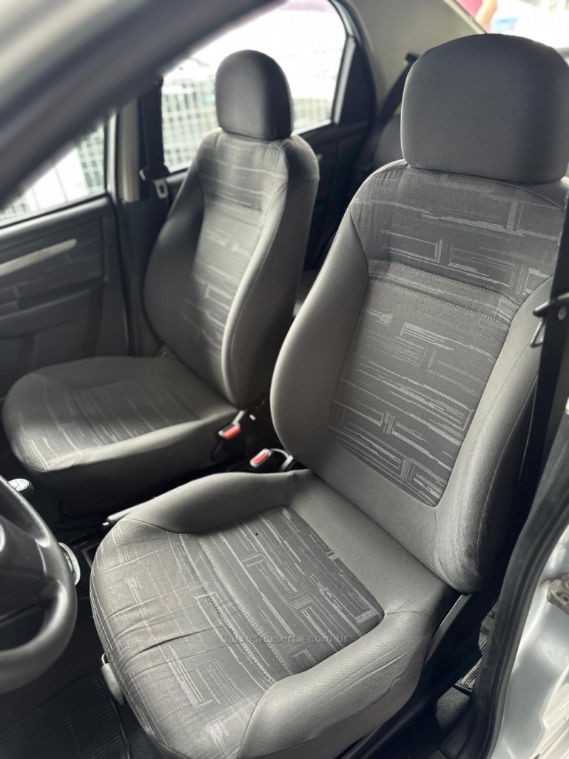 PRISMA 1.4 MPFI MAXX 8V FLEX 4P MANUAL - 2009 - NOVO HAMBURGO