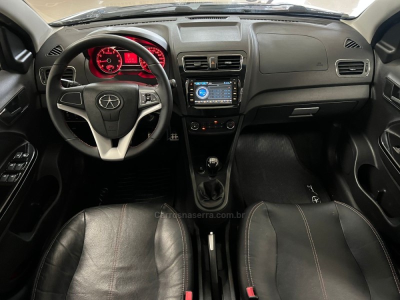 J3 1.5 S 16V FLEX 4P MANUAL - 2015 - TAQUARA