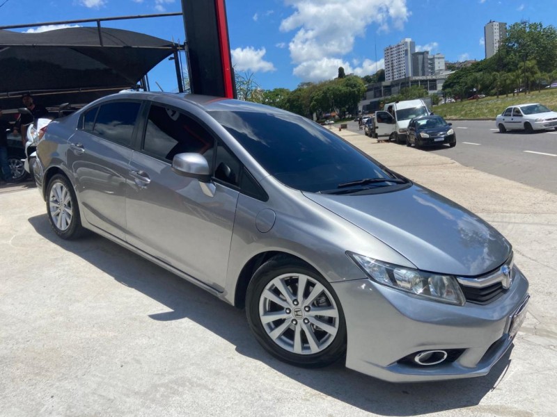 CIVIC 1.8 LXS 16V FLEX 4P AUTOMÁTICO