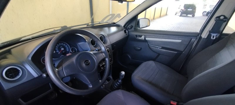 PRISMA 1.0 MPFI VHCE MAXX 8V FLEX 4P MANUAL - 2010 - CANELA