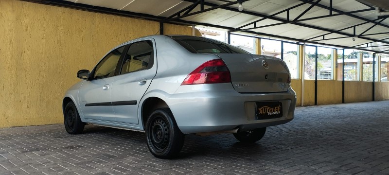 PRISMA 1.0 MPFI VHCE MAXX 8V FLEX 4P MANUAL - 2010 - CANELA