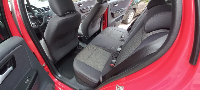 FOX 1.6 MI ITREND 8V FLEX 4P MANUAL - 2013 - PICADA CAFé