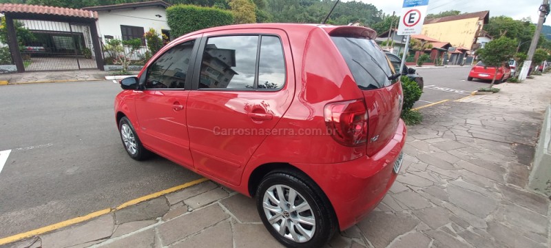 FOX 1.6 MI ITREND 8V FLEX 4P MANUAL - 2013 - PICADA CAFé