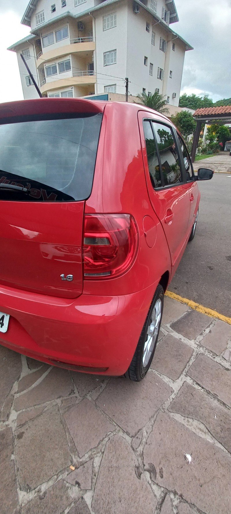 FOX 1.6 MI ITREND 8V FLEX 4P MANUAL - 2013 - PICADA CAFé