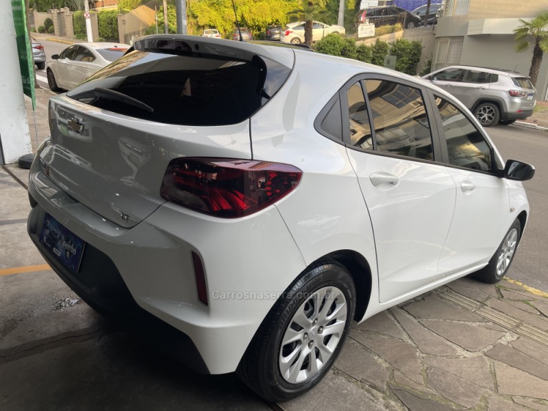 ONIX 1.0 LT 12V FLEX 4P MANUAL - 2023 - BENTO GONçALVES