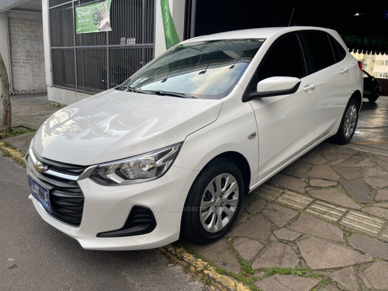 ONIX 1.0 LT 12V FLEX 4P MANUAL - 2023 - BENTO GONçALVES