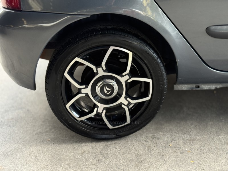 CLIO 1.0 CAMPUS 16V FLEX 4P MANUAL - 2010 - CAXIAS DO SUL