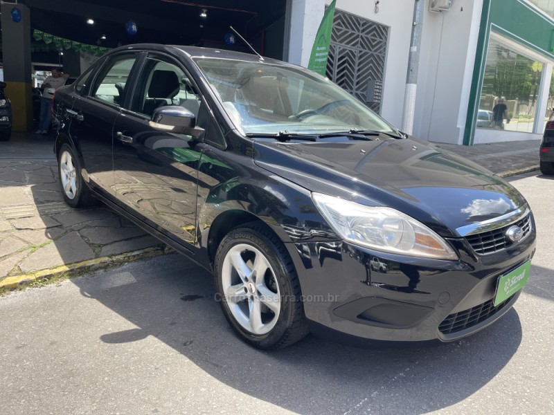 FOCUS 2.0 GLX 16V FLEX 4P MANUAL - 2009 - BENTO GONçALVES