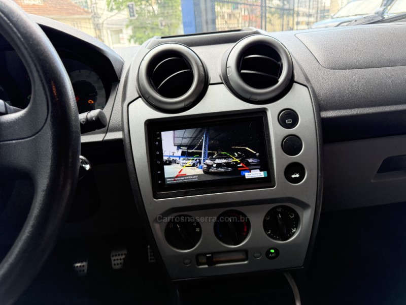 FIESTA 1.6 MPI TRAIL HATCH 8V FLEX 4P MANUAL - 2009 - CAXIAS DO SUL