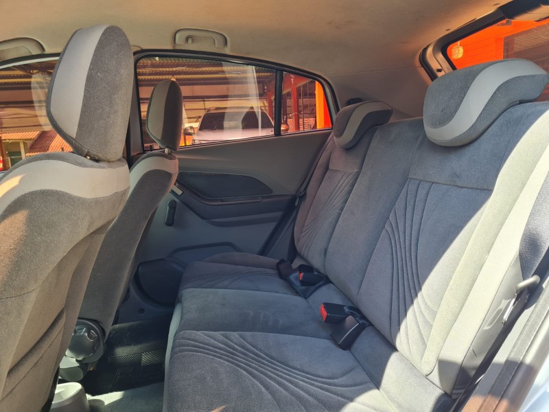 AGILE 1.4 MPFI LTZ 8V FLEX 4P MANUAL - 2011 - CANELA