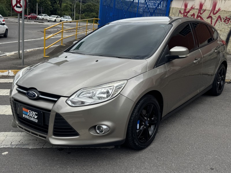 FOCUS 1.6 SE 16V FLEX 4P MANUAL - 2015 - CAXIAS DO SUL