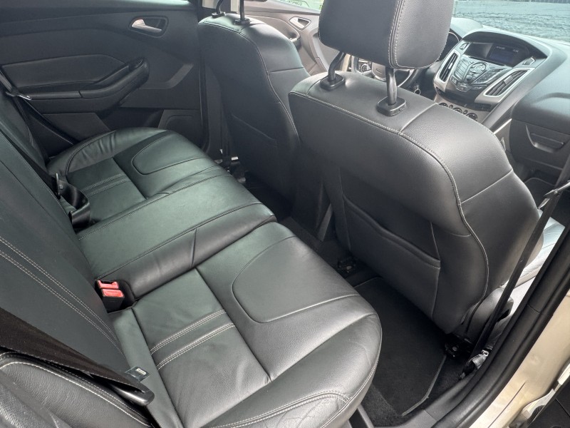 FOCUS 1.6 SE 16V FLEX 4P MANUAL - 2015 - CAXIAS DO SUL