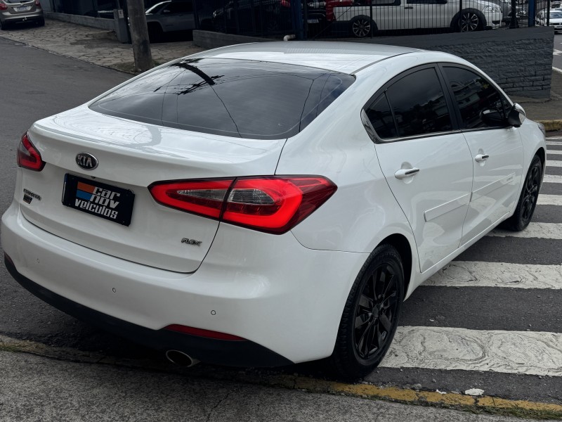 CERATO 1.6 EX3 SEDAN 16V GASOLINA 4P AUTOMÁTICO - 2014 - CAXIAS DO SUL
