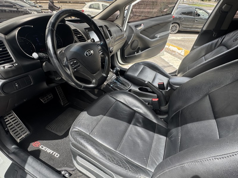 CERATO 1.6 EX3 SEDAN 16V GASOLINA 4P AUTOMÁTICO - 2014 - CAXIAS DO SUL