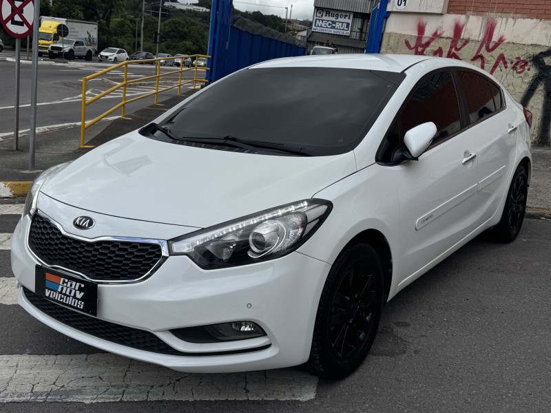 CERATO 1.6 EX3 SEDAN 16V GASOLINA 4P AUTOMÁTICO - 2014 - CAXIAS DO SUL
