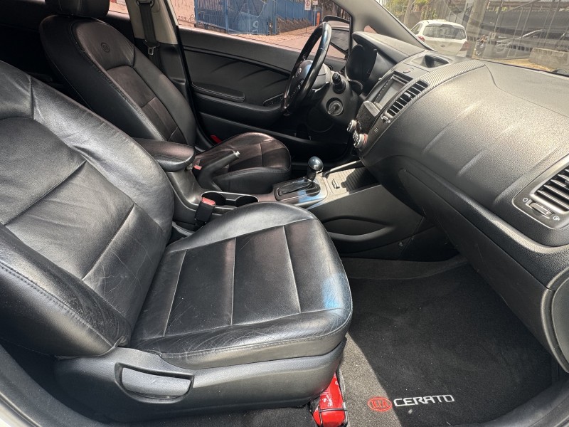 CERATO 1.6 EX3 SEDAN 16V GASOLINA 4P AUTOMÁTICO - 2014 - CAXIAS DO SUL