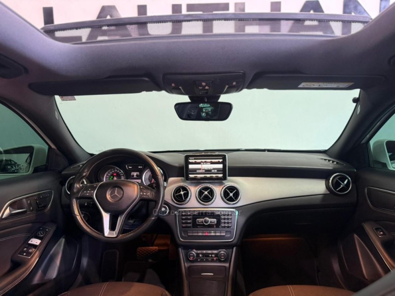 GLA 200 1.6 CGI VISION 16V TURBO GASOLINA 4P AUTOMÁTICO - 2015 - NOVO HAMBURGO
